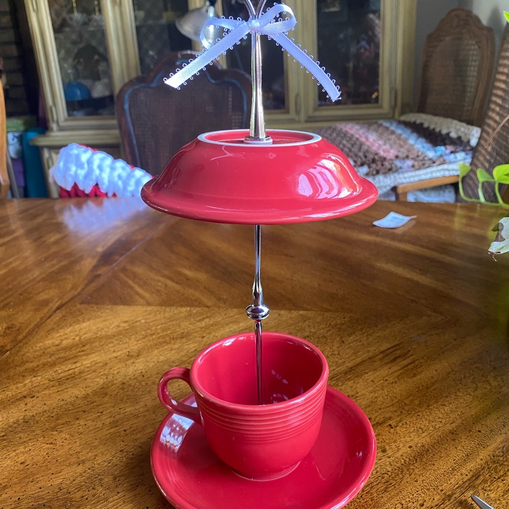 Fiestaware Teacup Red Bird Feeder - Picture 2 of 12